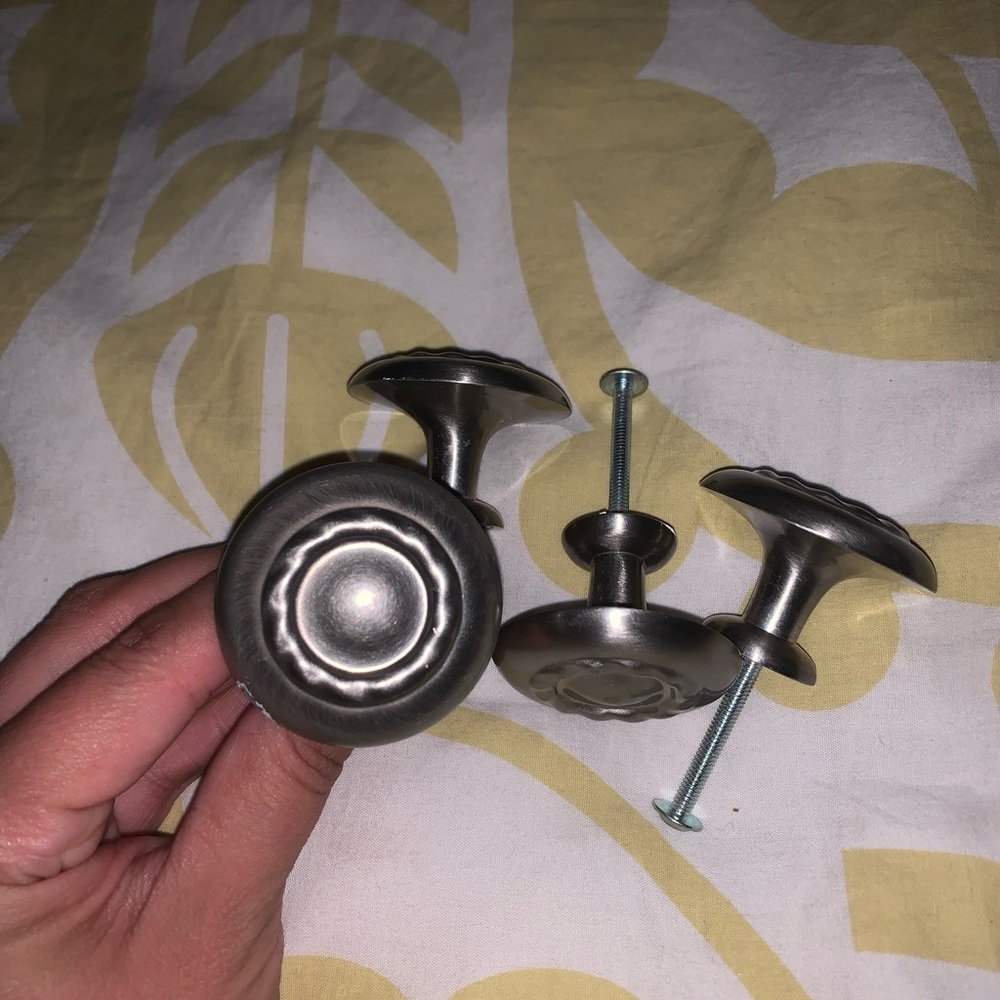 Wardrobe knobs - Picture 3 of 5